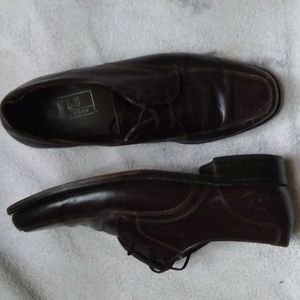 FLORSHEIM Dark brown leather dress shoes | boys size 6 1/2 D